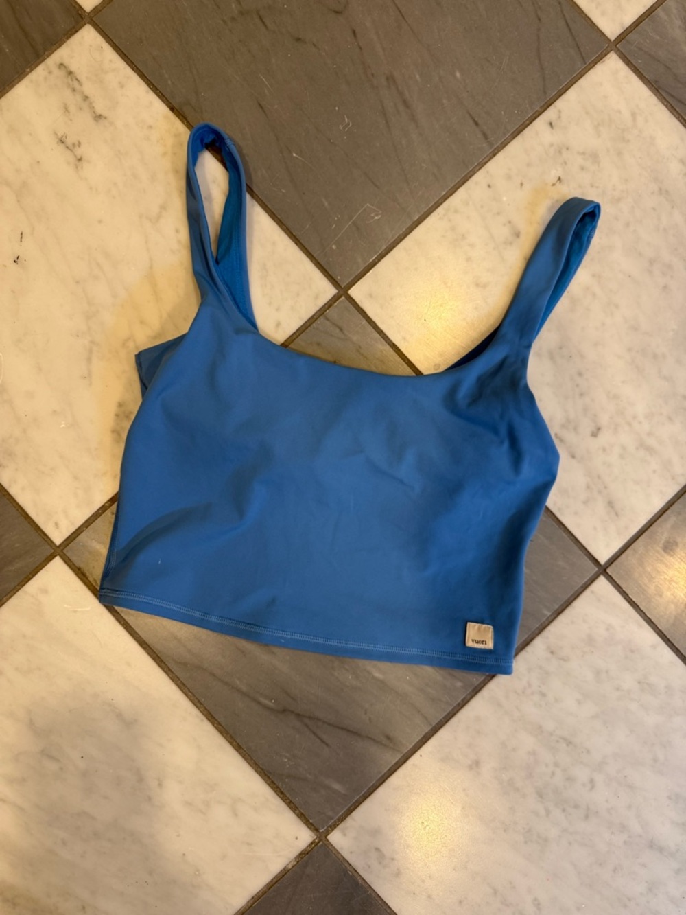 Vuori leggings and sports bra/tank - Picture 7 of 7